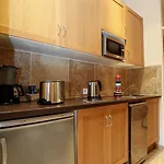 Апартаменты Le Grenier Du Chapitre Son Loft Avec Les Poutres Et Sans Les Poutres *