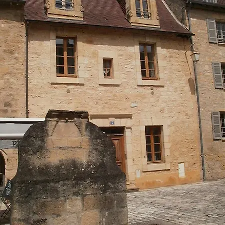 Apartament Le Grenier Du Chapitre Son Loft Avec Les Poutres Et Sans Les Poutres Sarlat-la-Canéda