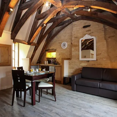 Apartment Le Grenier Du Chapitre Son Loft Avec Les Poutres Et Sans Les Poutres *