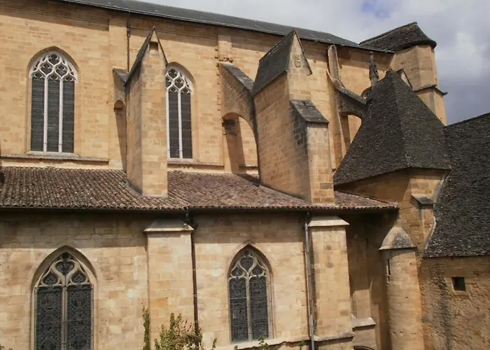 Le Grenier Du Chapitre Son Loft Avec Les Poutres Et Sans Les Poutres *