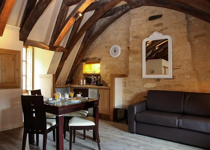 Lejlighed Le Grenier Du Chapitre Son Loft Avec Les Poutres Et Sans Les Poutres *