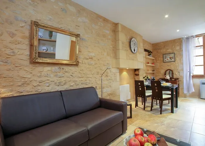 Apartment Le Grenier Du Chapitre Son Loft Avec Les Poutres Et Sans Les Poutres Sarlat