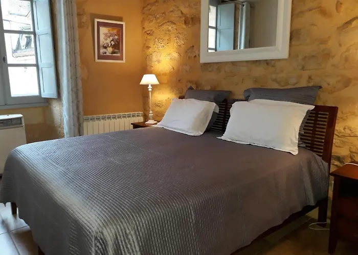 Le Grenier Du Chapitre Son Loft Avec Les Poutres Et Sans Les Poutres *